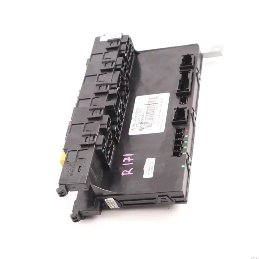 Mercedes R171 Caja fusibles relé módulo unidad control SAM trasera - SKU A1715450701 - Número de pieza A1715450701