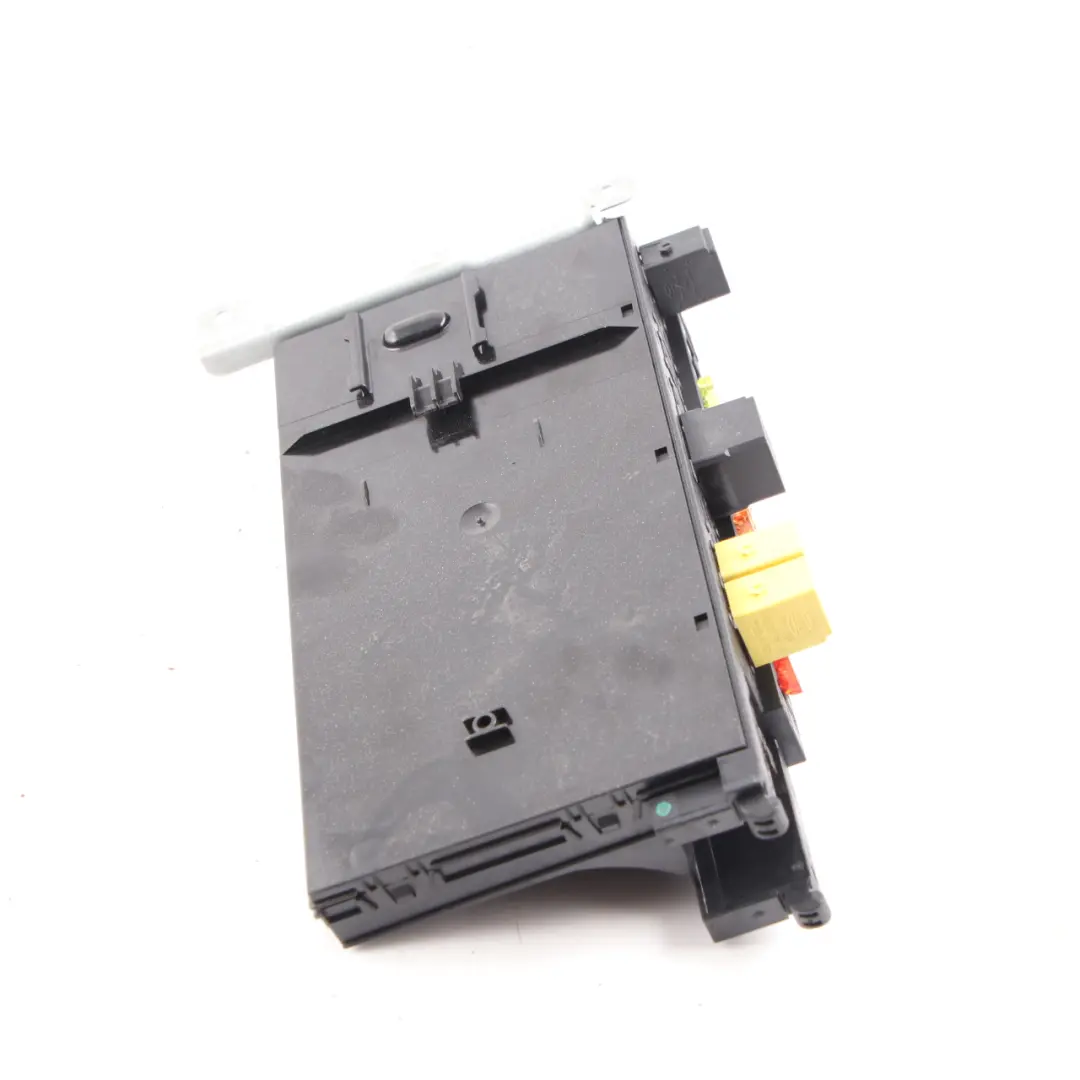 Fuse Box Control Unit SAM Module Relay to Mercedes R171 with Part number A1715451301 Mercedes R171 Fuse Box Control Unit SAM Module Relay - SKU A1715451301 - Part number A1715451301