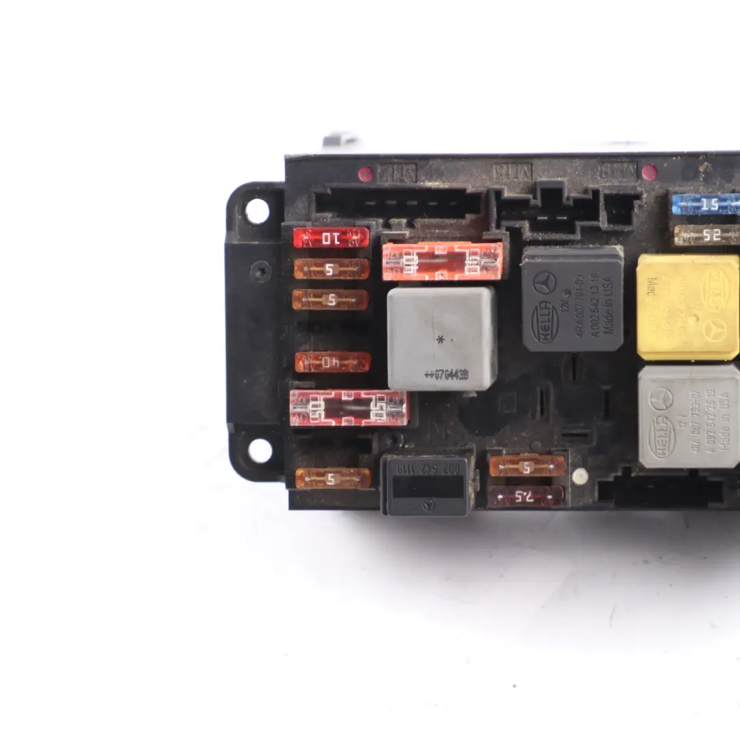 Front Fuse Box SAM Relay Control Unit Module to Mercedes SLK R171 with Part number A1715451701 Mercedes SLK R171 Front Fuse Box SAM Relay Control Unit Module - SKU A1715451501 - Part number A1715451701