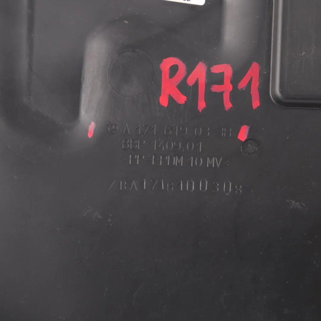 Osłona Podwozia Tylna do Mercedes SLK R171 o numerze A1716190338 Mercedes SLK R171 Osłona Podwozia Tylna - SKU A1716190338 - Numer Części A1716190338