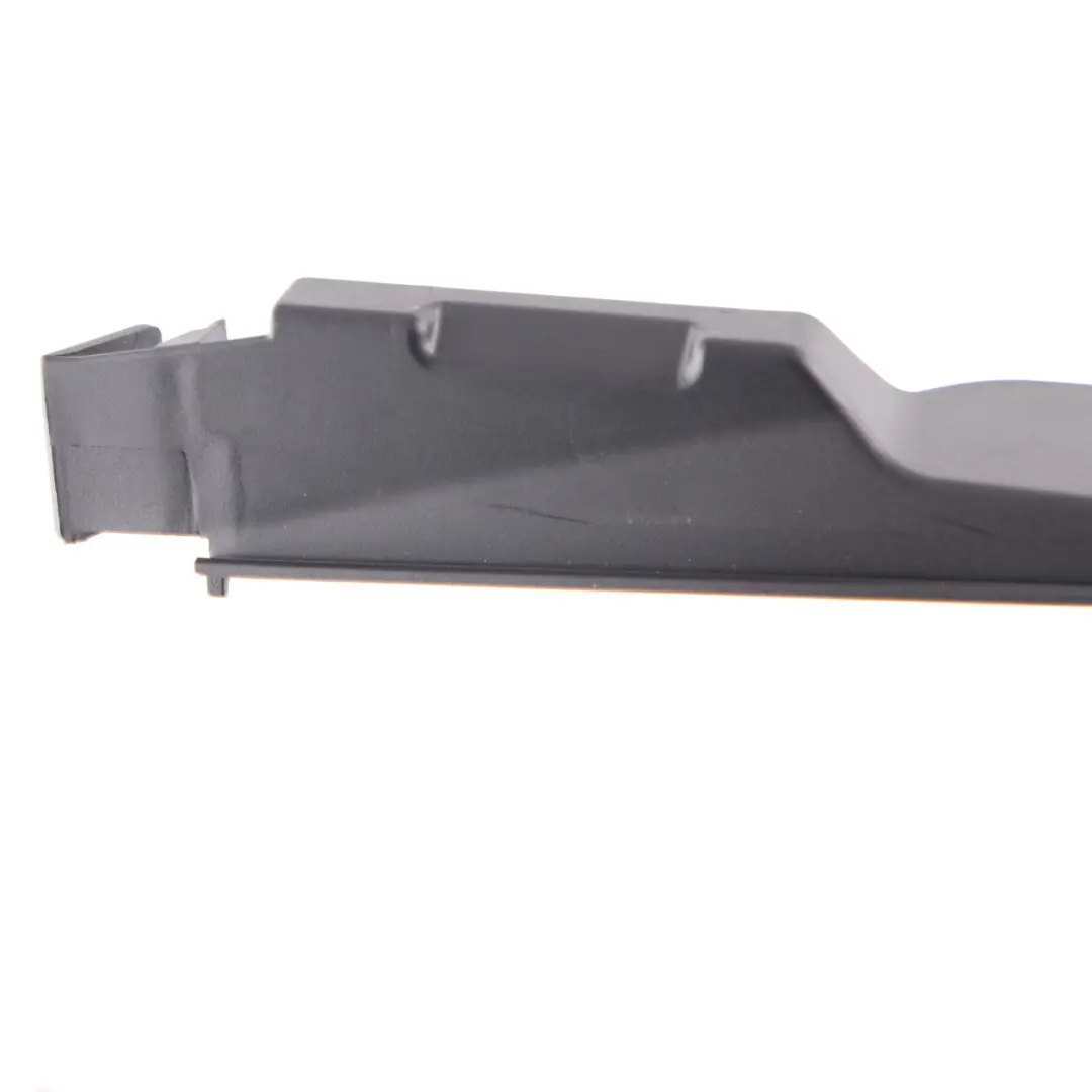 Viertel Glas Fensterleiste Trim Hinten Links für Mercedes SLK R171 mit Teilenummer A1716390143 Mercedes SLK R171 Viertel Glas Fensterleiste Trim Hinten Links - SKU A1716390143 - Teilenummer A1716390143