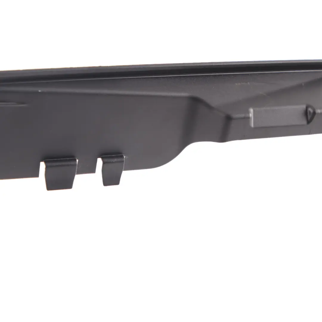 Moulure de vitre de custode arrière gauche per Mercedes SLK R171 con numero di parte A1716390143 Mercedes SLK R171 Moulure de vitre de custode arrière gauche - SKU A1716390143 - Numero di parte A1716390143