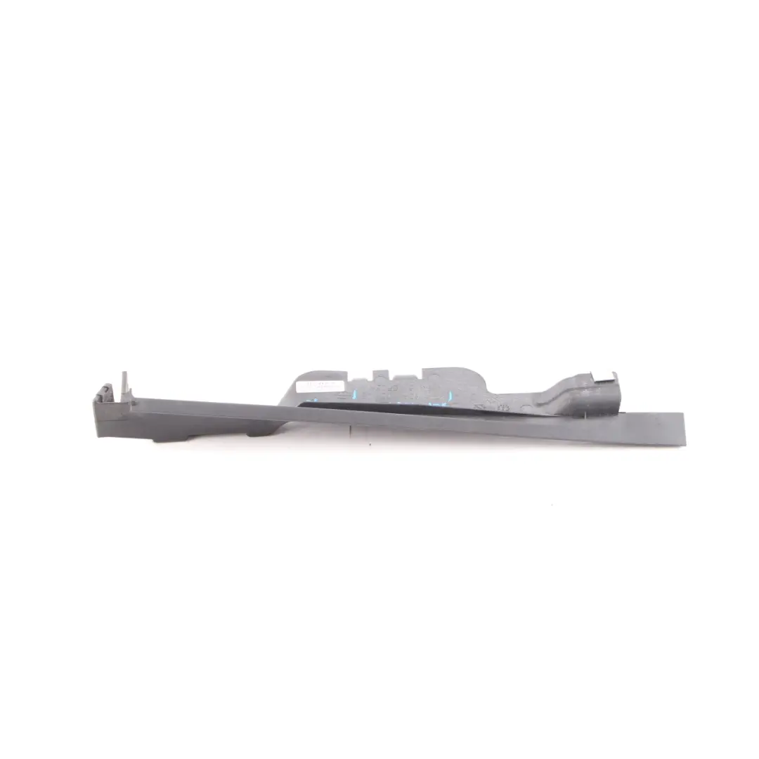 Ventana Trim Panel Trasero Derecho Soporte para Mercedes SLK R171 con número de pieza A1716390243 Mercedes SLK R171 Ventana Trim Panel Trasero Derecho Soporte - SKU A1716390243 - Número de pieza A1716390243