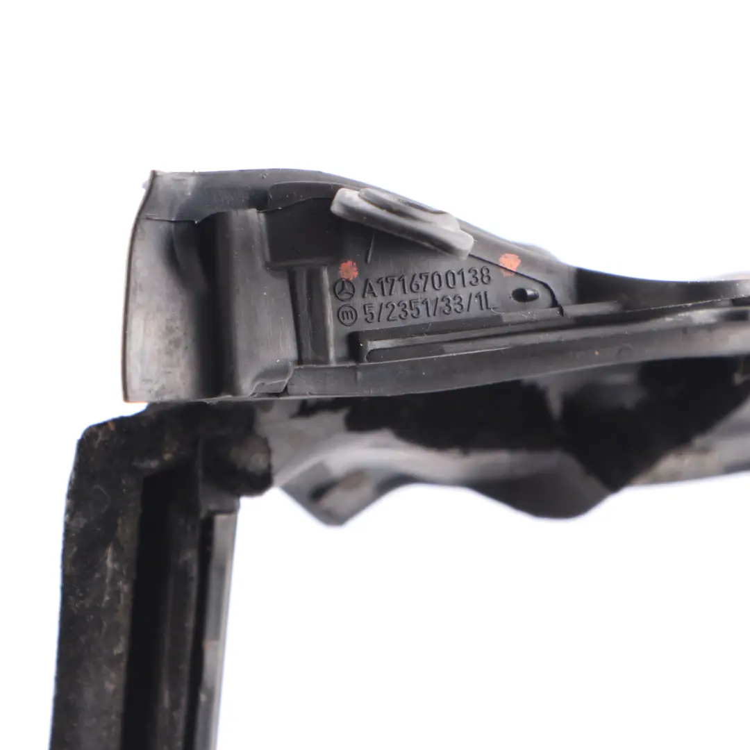 Joint d'étanchéité de la vitre arrière gauche pour Mercedes CLK R171 à propos du numéro de pièce A1716700138 Mercedes CLK R171 Joint d'étanchéité de la vitre arrière gauche - SKU A1716700138 - Numéro de pièce A1716700138