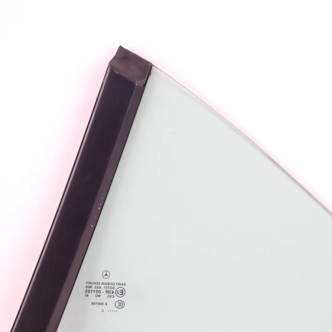 Side Window Glass Rear Right O/S AS2 to Mercedes SLK R171 Convertible with Part number A1716700400 Mercedes SLK R171 Convertible Side Window Glass Rear Right O/S AS2 - SKU A1716700400 - Part number A1716700400