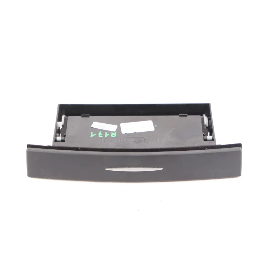 Salpicadero Bandeja de Almacenamiento Caja Panel para Mercedes SLK R171 con número de pieza A1716800052 Mercedes SLK R171 Salpicadero Bandeja de Almacenamiento Caja Panel - SKU A1716800052 - Número de pieza A1716800052