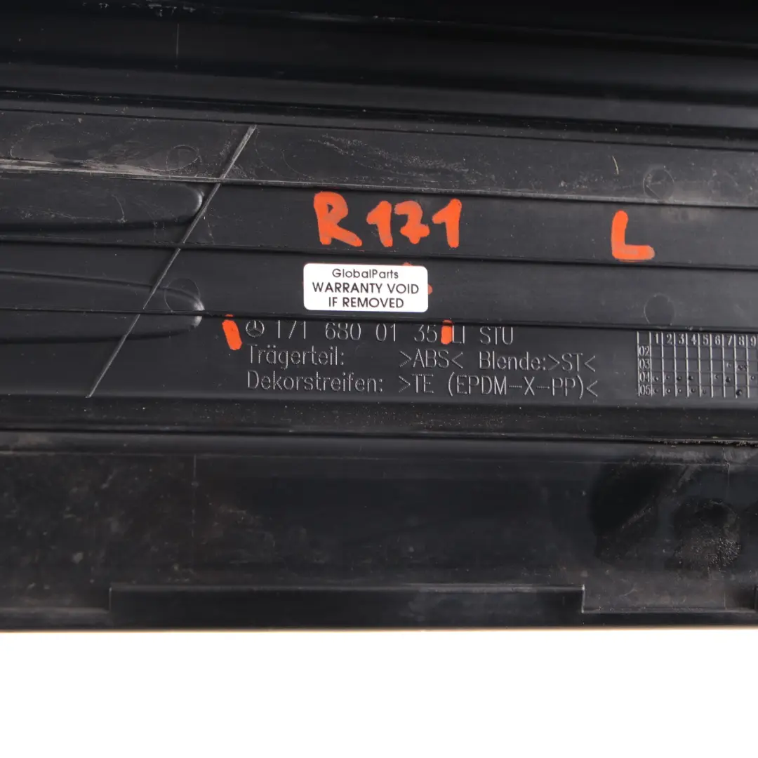 Türschweller vorne links Trittblech Eingangsabdeckung Zierblende für Mercedes R171 mit Teilenummer A1716800135 Mercedes R171 Türschweller vorne links Trittblech Eingangsabdeckung Zierblende - SKU A1716800135 - Teilenummer A1716800135