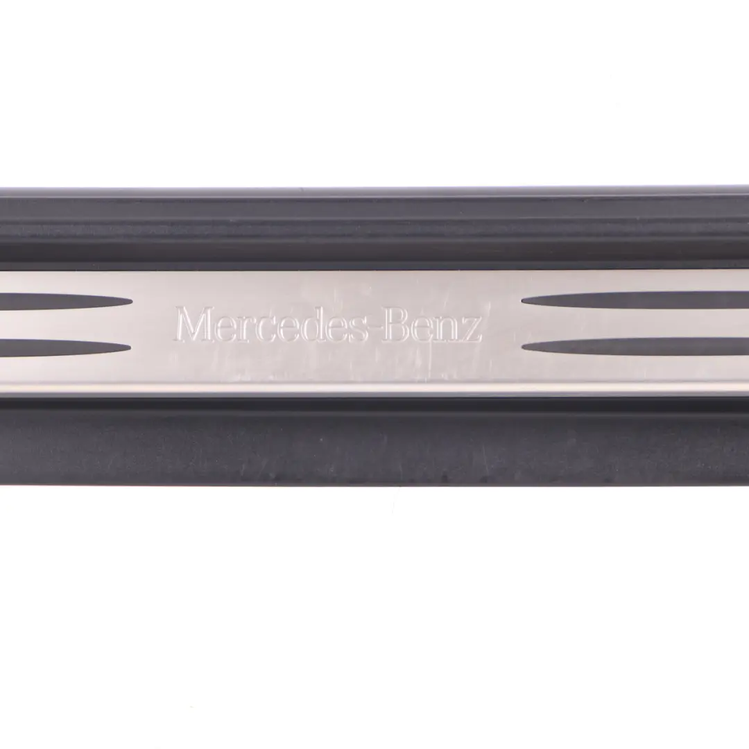 davanzale porta anteriore destro Piastra gradino d'ingresso per Mercedes SLK R171 con numero di parte A1716800235 Mercedes SLK R171 davanzale porta anteriore destro Piastra gradino d'ingresso - SKU A1716800235 - Numero di parte A1716800235