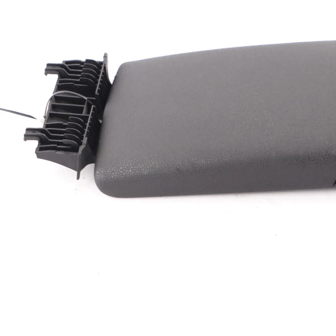 Mittelkonsole Armlehne Ablagefach Schwarz Kunstleder für Mercedes SLK R171 mit Teilenummer A1716800296 Mercedes SLK R171 Mittelkonsole Armlehne Ablagefach Schwarz Kunstleder - SKU A1716800296 - Teilenummer A1716800296