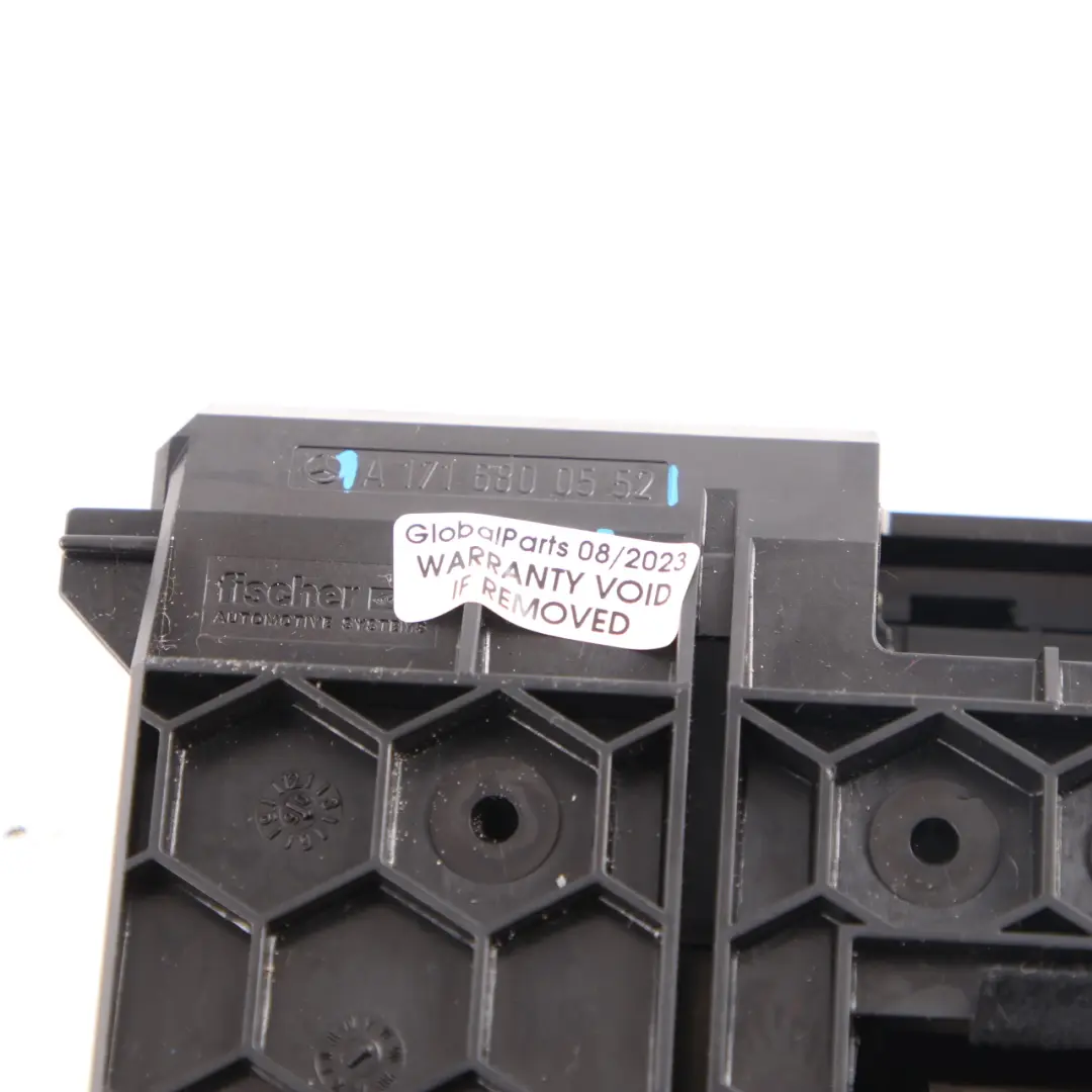 Schowek Popielniczka Konsoli Środkowa Deski do Mercedes SLK R171 o numerze A1716800552 Mercedes SLK R171 Schowek Popielniczka Konsoli Środkowa Deski - SKU A1716800552 - Numer Części A1716800552