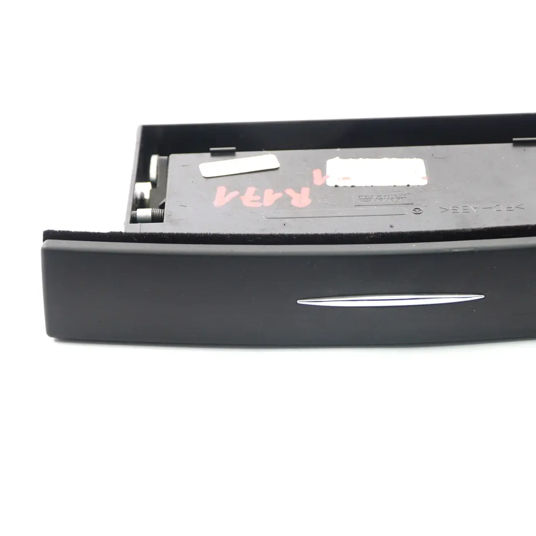 Boîte de rangement pour tableau de bord Tableau pour Mercedes SLK R171 à propos du numéro de pièce A1716801052 Mercedes SLK R171 Boîte de rangement pour tableau de bord Tableau - SKU A1716801052-1 - Numéro de pièce A1716801052