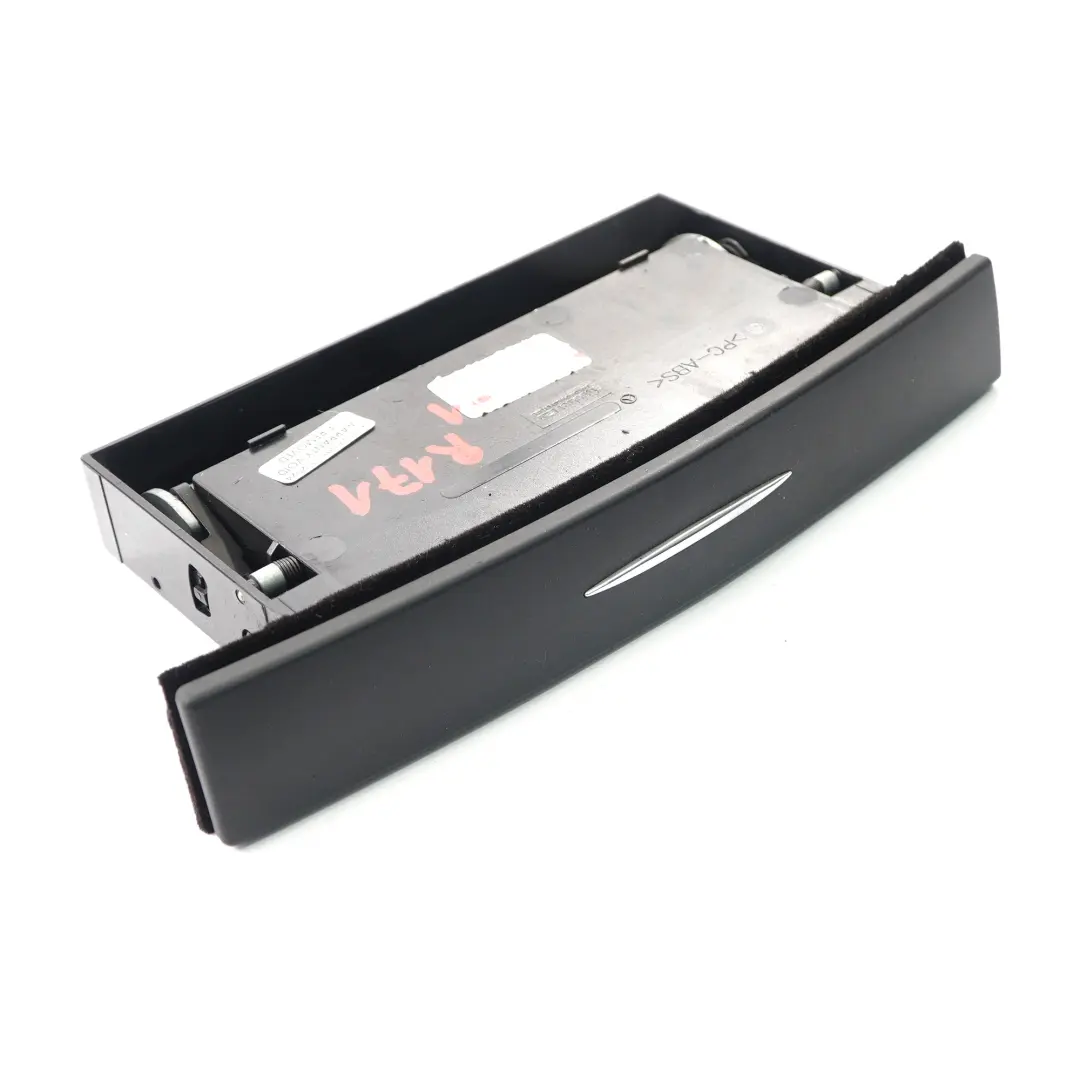 Salpicadero Bandeja de Almacenamiento Caja Panel para Mercedes SLK R171 con número de pieza A1716801052 Mercedes SLK R171 Salpicadero Bandeja de Almacenamiento Caja Panel - SKU A1716801052-1 - Número de pieza A1716801052