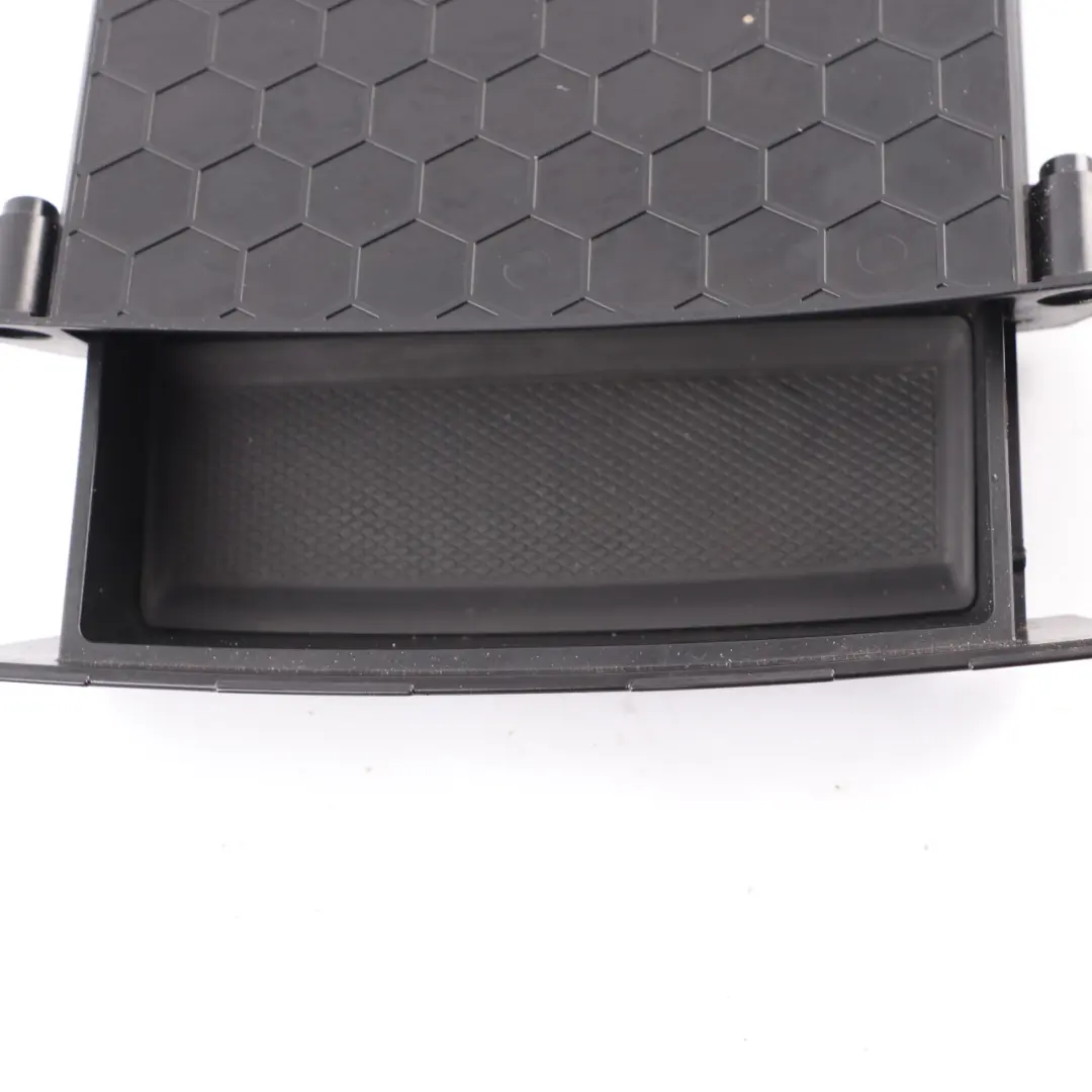 Consola Central Bandeja Compartimento Negro para Mercedes SLK R171 con número de pieza A1716801252 Mercedes SLK R171 Consola Central Bandeja Compartimento Negro - SKU A1716801252-1 - Número de pieza A1716801252