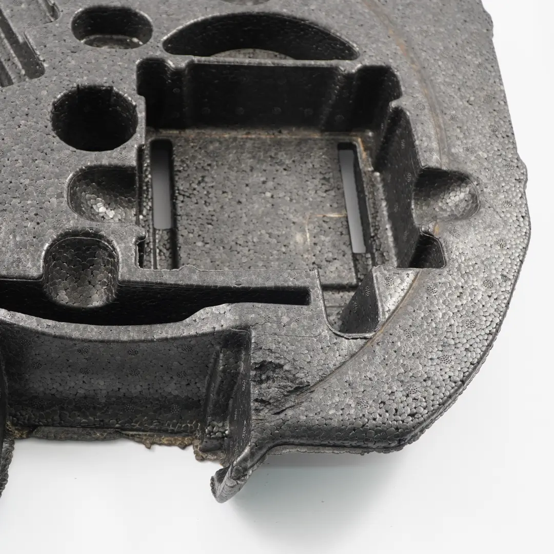 Kit attrezzi emergenza pneumatici bagagliaio schiuma per Mercedes R171 con numero di parte A1716840537 Mercedes R171 Kit attrezzi emergenza pneumatici bagagliaio schiuma - SKU A1716840537-1 - Numero di parte A1716840537