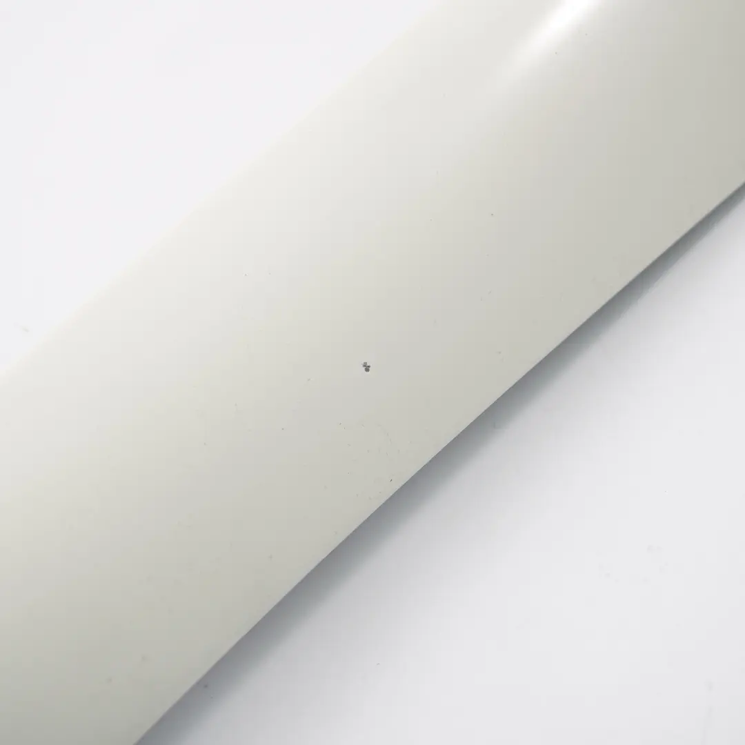 Parabrisas A-Pilar Derecho Calcita Blanco para Mercedes SLK R171 con número de pieza A1716900439 Mercedes SLK R171 Parabrisas A-Pilar Derecho Calcita Blanco - SKU A1716900439-CW - Número de pieza A1716900439