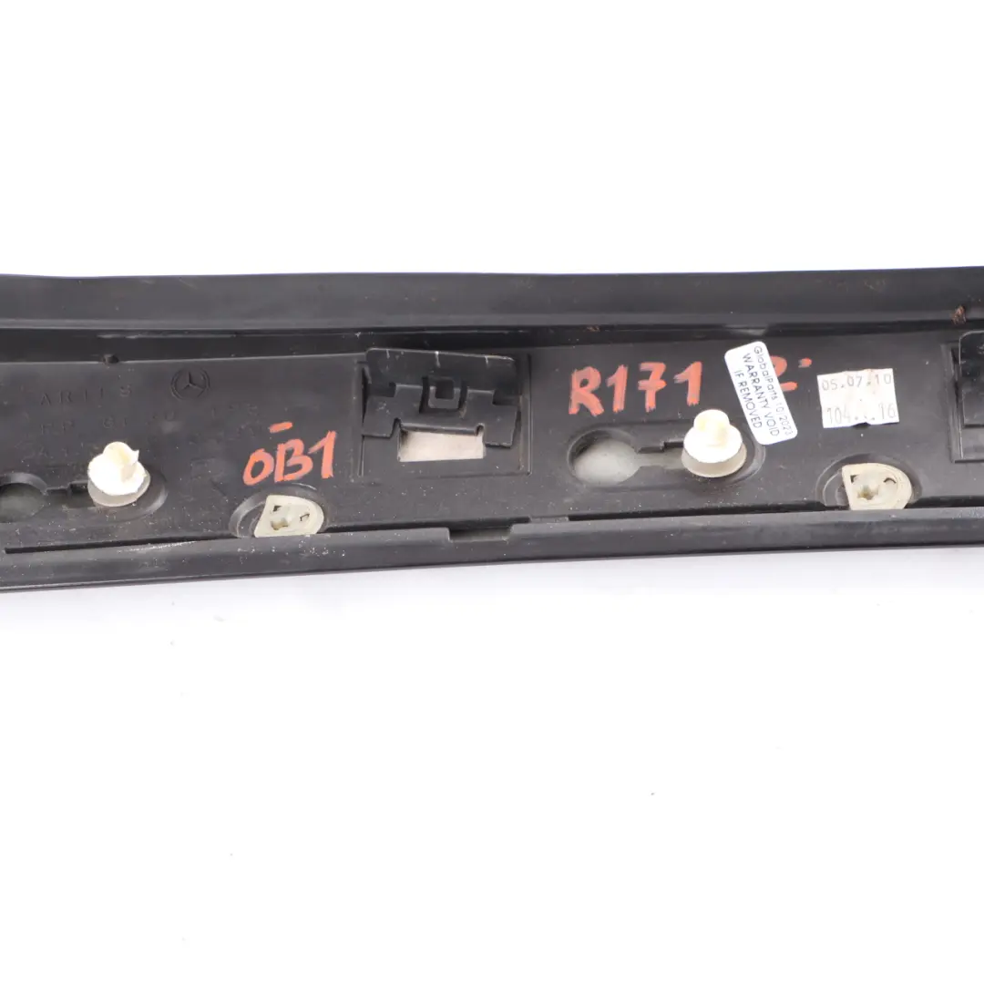 Windscreen A-Pillar Trim Obsidian Black Right O/S to Mercedes SLK R171 with Part number A1716900439 Mercedes SLK R171 Windscreen A-Pillar Trim Obsidian Black Right O/S - SKU A1716900439-OB1 - Part number A1716900439