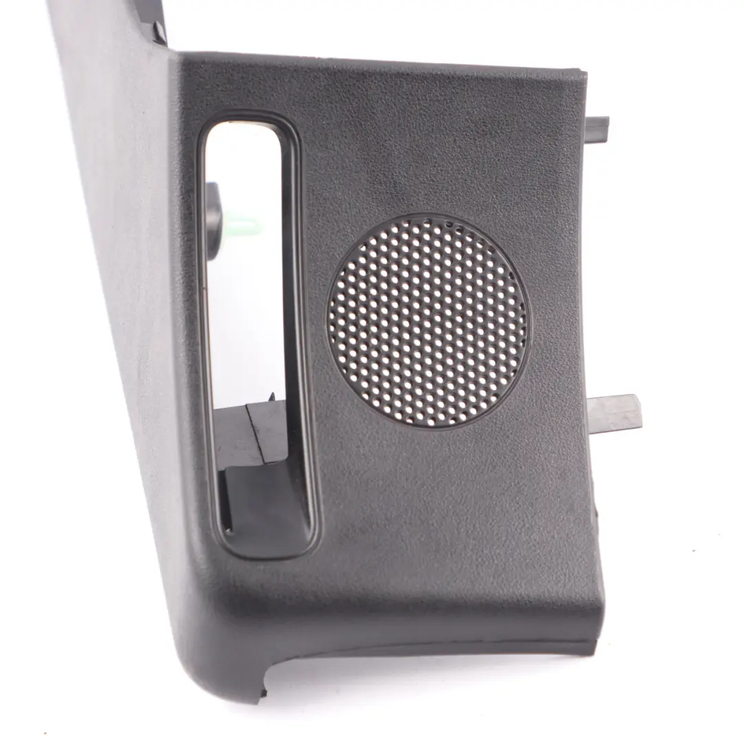 Trim B Säule Rechts Panel hinten schwarz für Mercedes R171 mit Teilenummer A1716902425 Mercedes R171 Trim B Säule Rechts Panel hinten schwarz - SKU A1716902425 - Teilenummer A1716902425