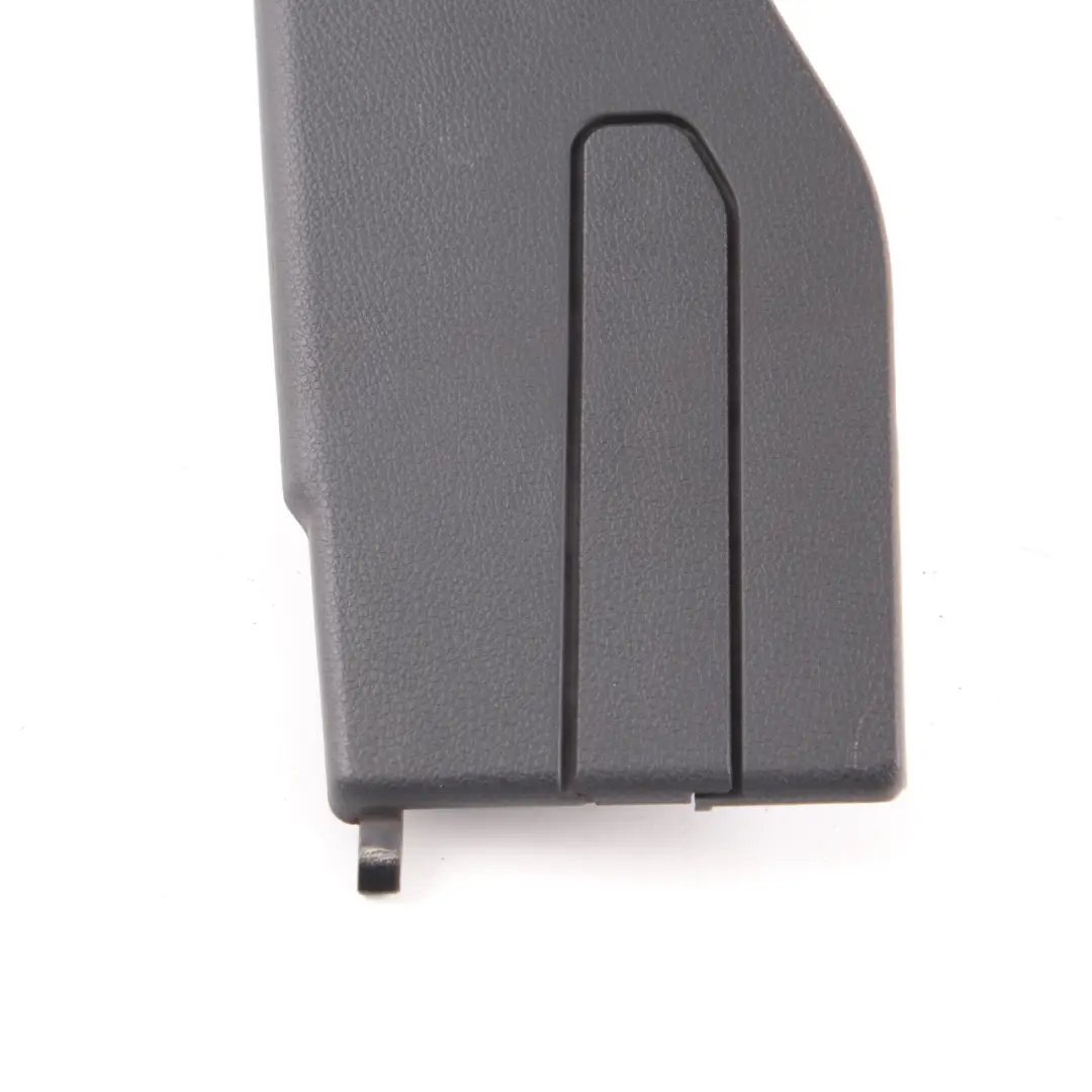 B-Pilar Trasero Izquierdo Interior Negro para Mercedes SLK R171 con número de pieza A1716902725 Mercedes SLK R171 B-Pilar Trasero Izquierdo Interior Negro - SKU A1716902725 - Número de pieza A1716902725