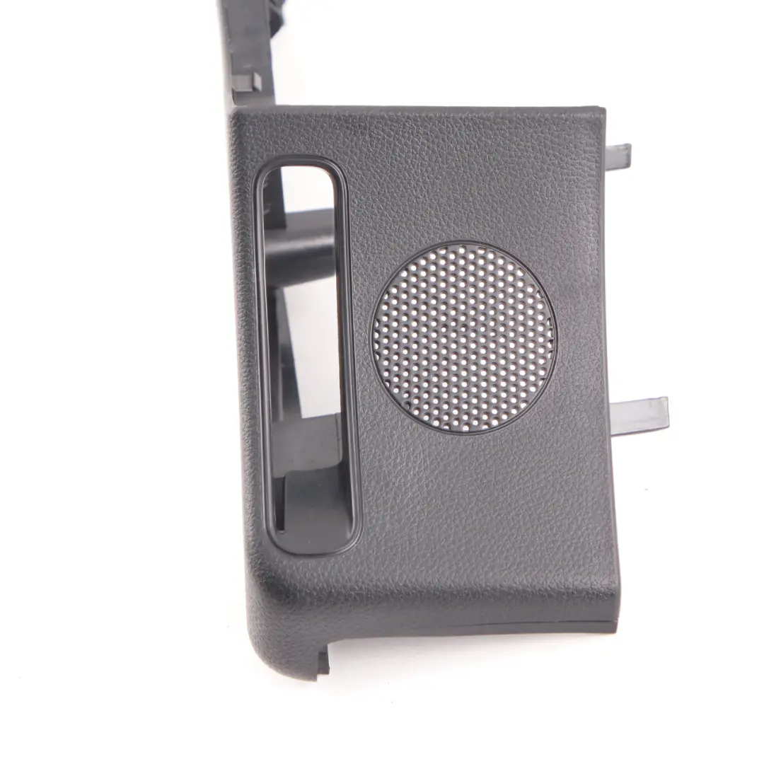 B-Pilar Trasero Derecho Interior Negro para Mercedes SLK R171 con número de pieza A1716902825 Mercedes SLK R171 B-Pilar Trasero Derecho Interior Negro - SKU A1716902825 - Número de pieza A1716902825