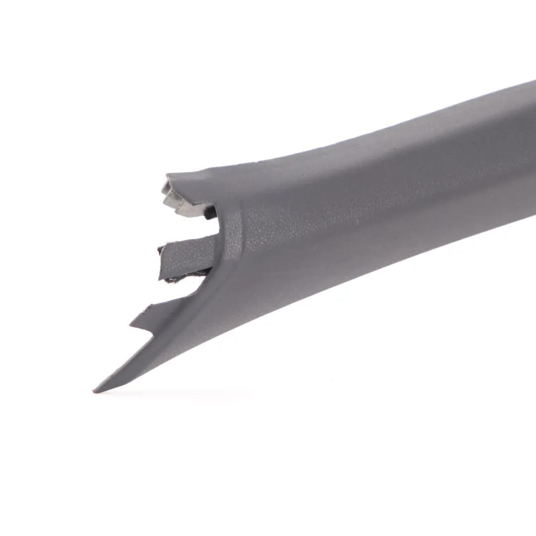 A-Pillar Interior Columna Tapa Izquierda Negro para Mercedes SLK R171 con número de pieza A1716903125 Mercedes SLK R171 A-Pillar Interior Columna Tapa Izquierda Negro - SKU A1716903125 - Número de pieza A1716903125