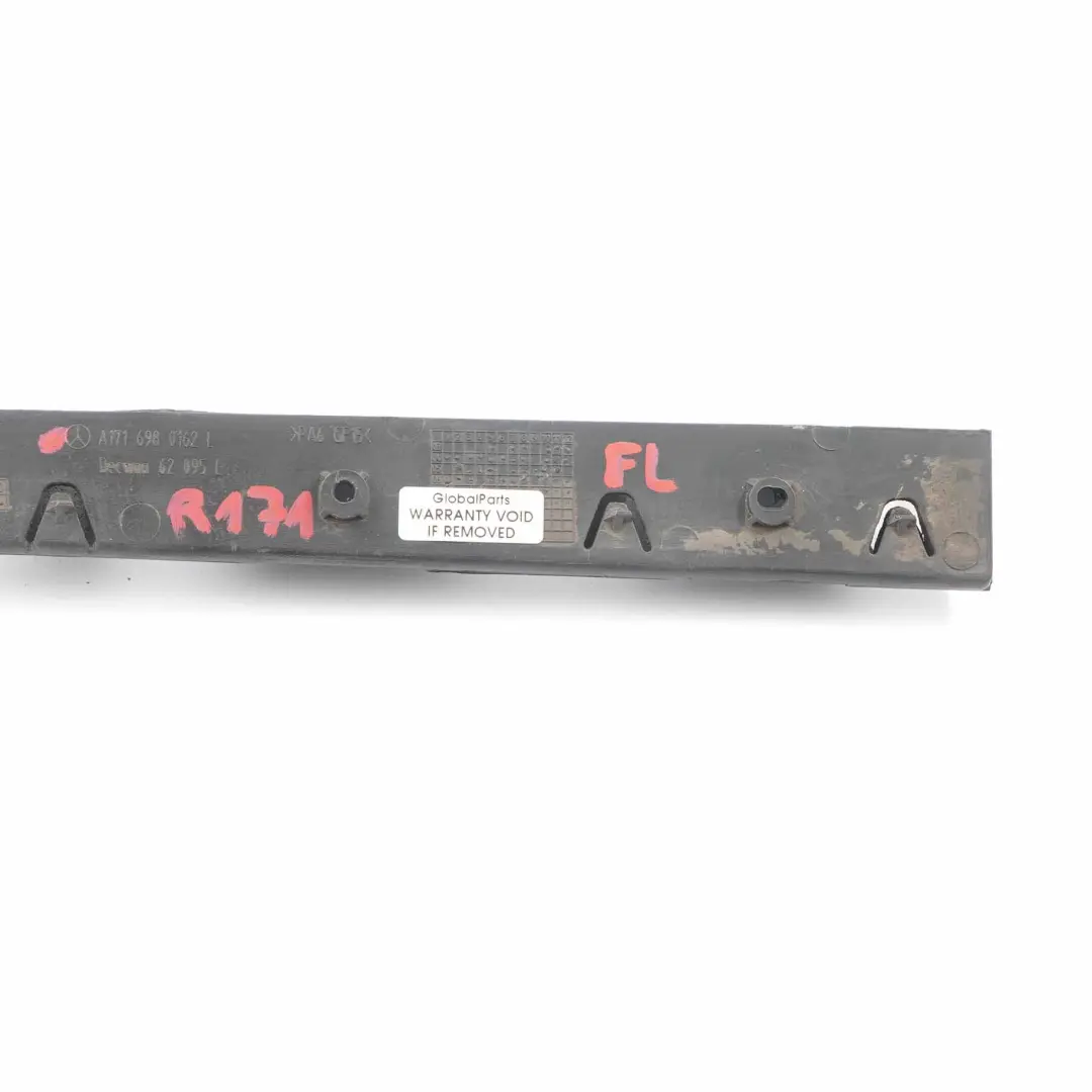Support d'aile avant gauche Fixation pour Mercedes SLK R171 à propos du numéro de pièce A1716980162 Mercedes SLK R171 Support d'aile avant gauche Fixation - SKU A1716980162 - Numéro de pièce A1716980162