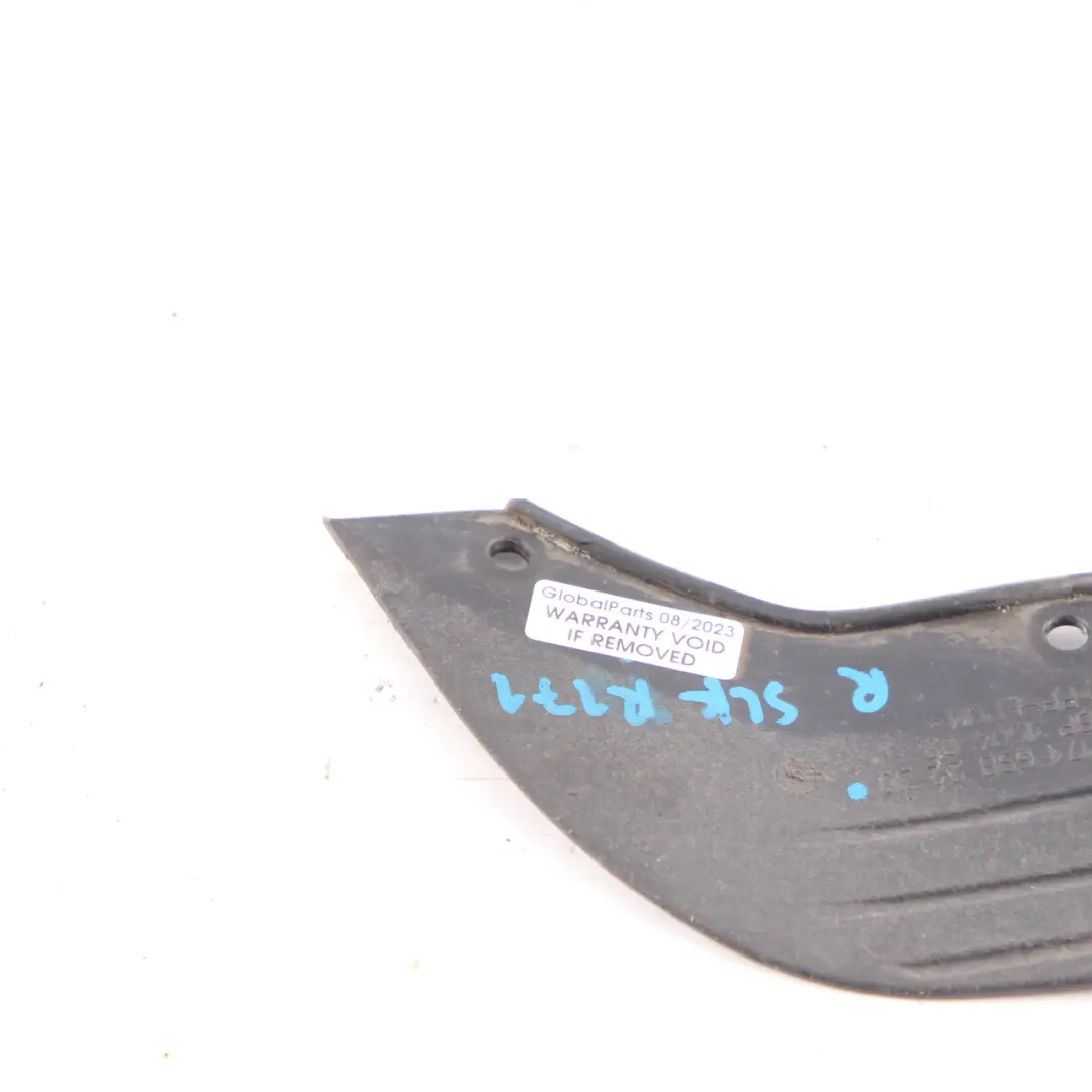 Sottoporta Rivestimento Posteriore Destro Tappo per Mercedes SLK R171 con numero di parte A1716982230 Mercedes SLK R171 Sottoporta Rivestimento Posteriore Destro Tappo - SKU A1716982230 - Numero di parte A1716982230