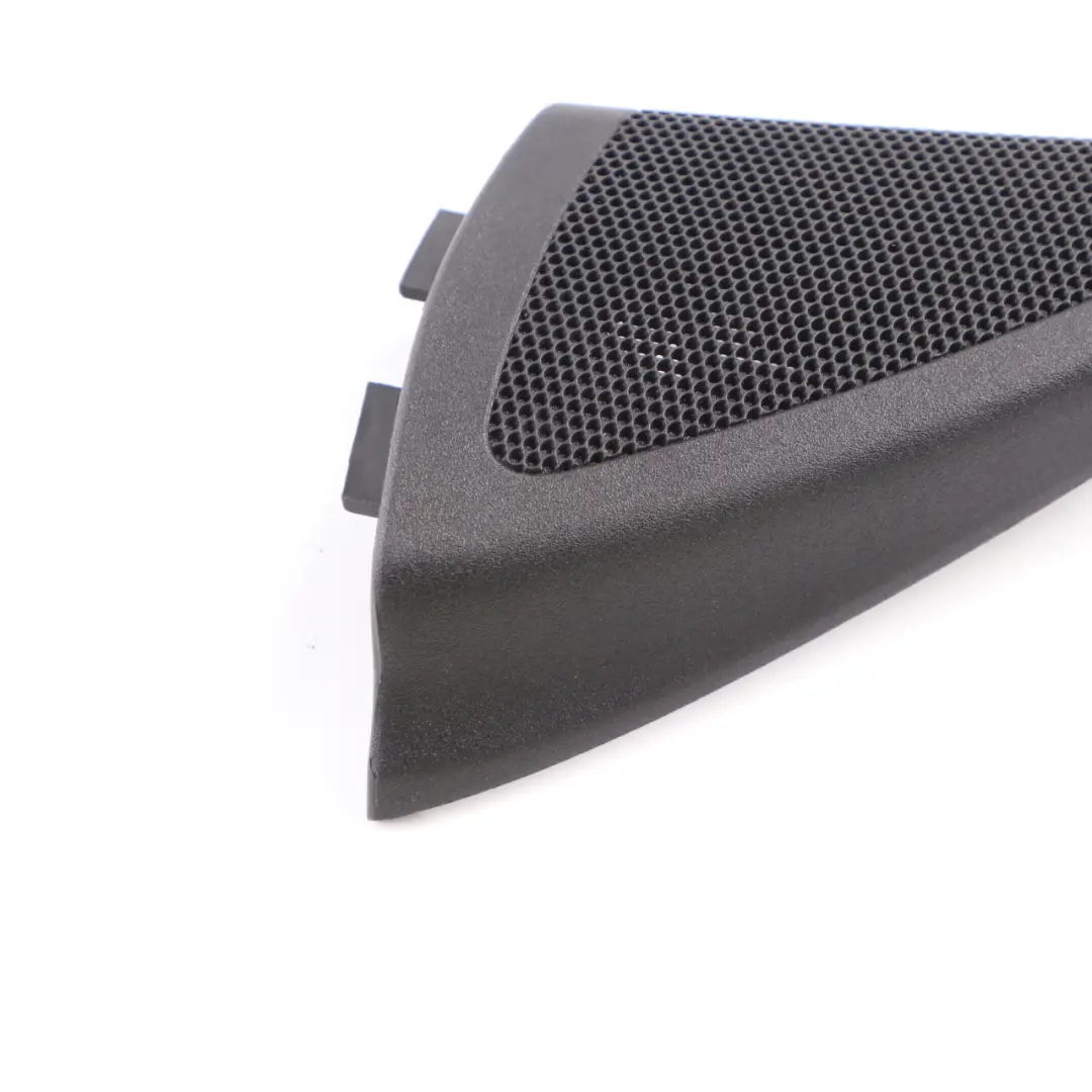 Tapa Altavoz Triángulo Delantero Izquierdo Embellecedor Negro para Mercedes SLK R171 con número de pieza A1717200194 Mercedes SLK R171 Tapa Altavoz Triángulo Delantero Izquierdo Embellecedor Negro - SKU A1717200194 - Número de pieza A1717200194