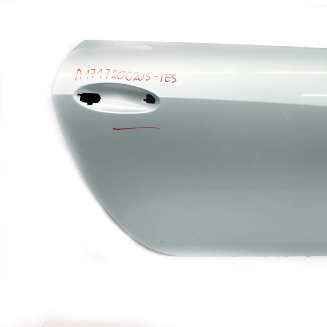 Puerta Delantera Derecha Tellurium Silver Metallic - 762 para Mercedes SLK R171 con número de pieza A1717200205 Mercedes SLK R171 Puerta Delantera Derecha Tellurium Silver Metallic - 762 - SKU A1717200205-TES - Número de pieza A1717200205