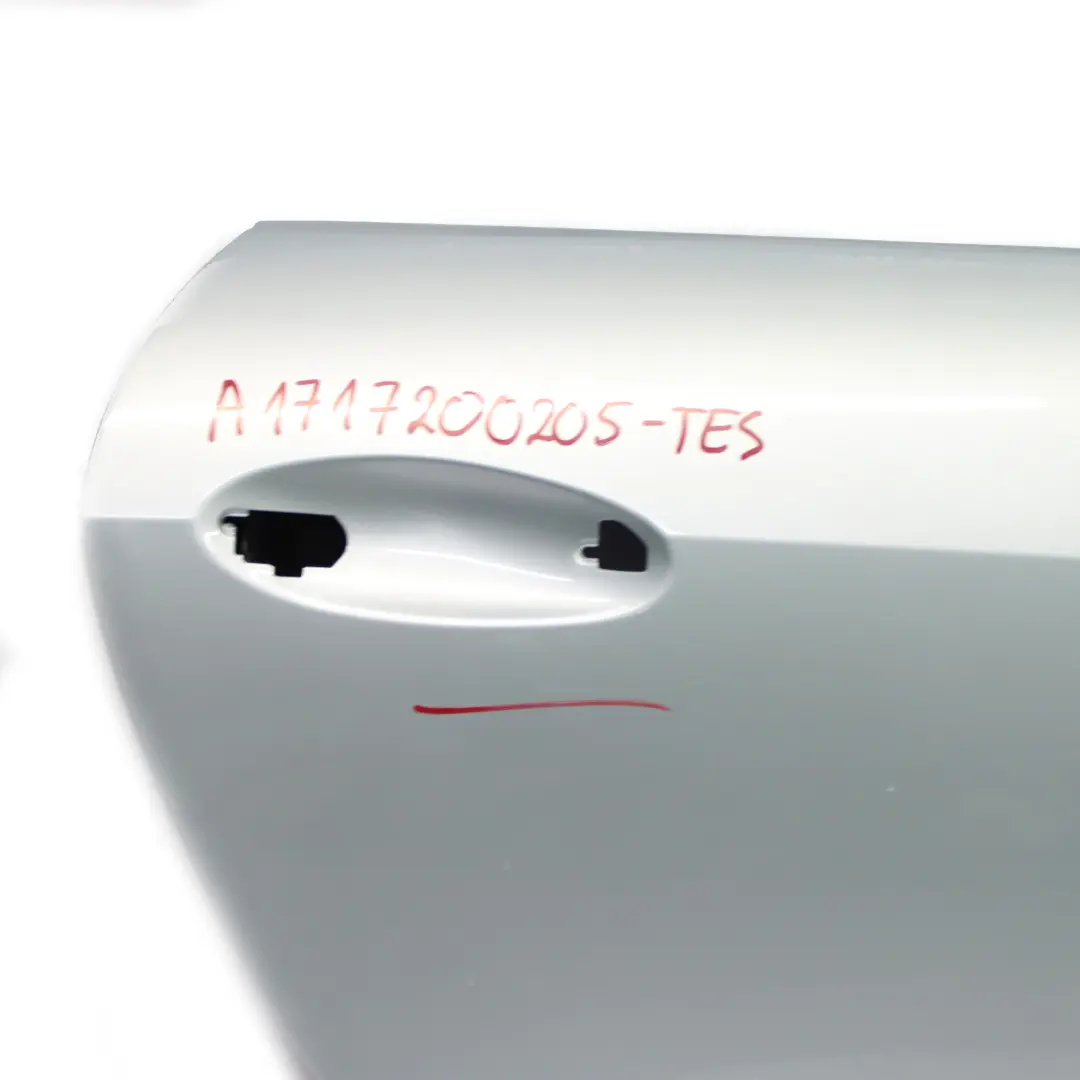 Door Front Right O/S Tellurium Silver Metallic - 762 to Mercedes SLK R171 with Part number A1717200205 Mercedes SLK R171 Door Front Right O/S Tellurium Silver Metallic - 762 - SKU A1717200205-TES - Part number A1717200205