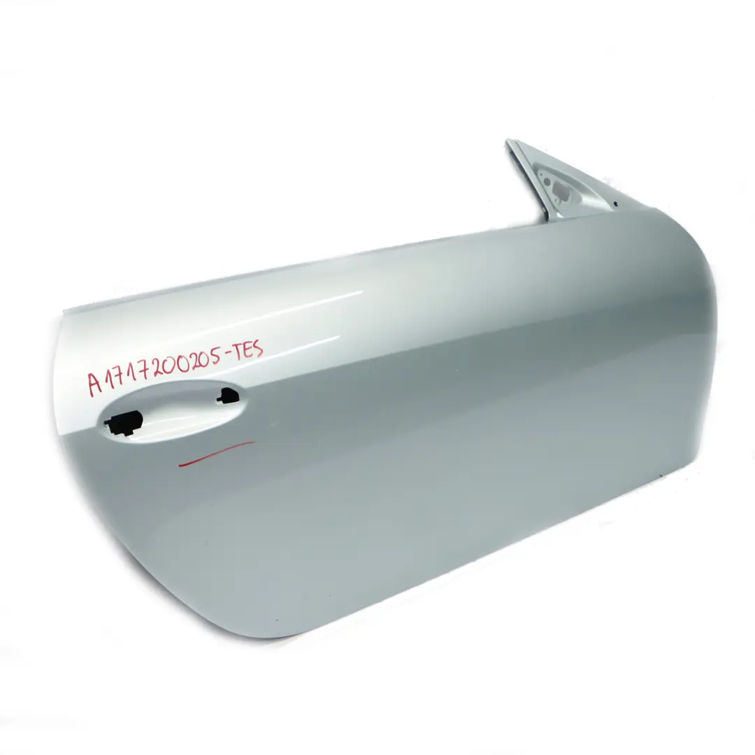Puerta Delantera Derecha Tellurium Silver Metallic - 762 para Mercedes SLK R171 con número de pieza A1717200205 Mercedes SLK R171 Puerta Delantera Derecha Tellurium Silver Metallic - 762 - SKU A1717200205-TES - Número de pieza A1717200205