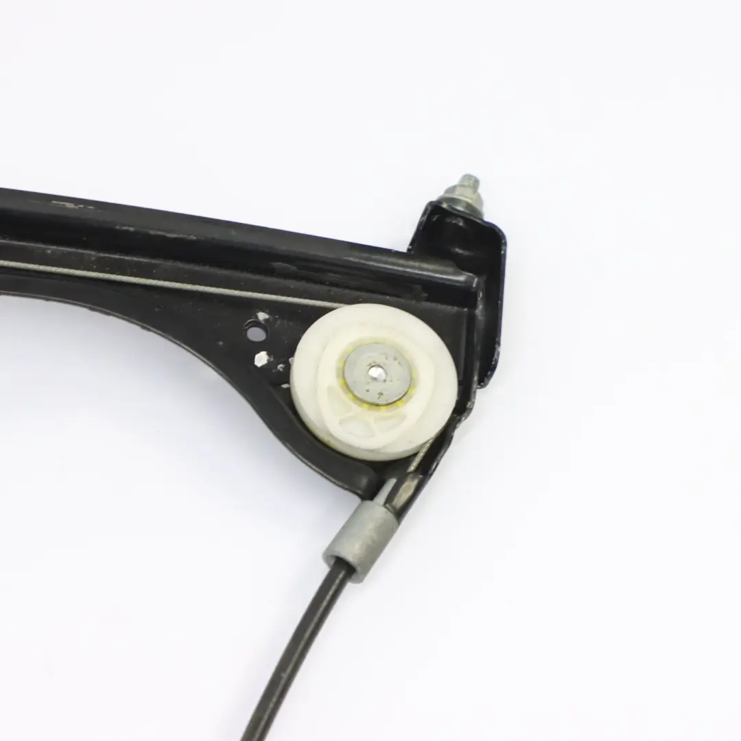 lève vitre porte avant droite mécanisme A1717200446 pour Mercedes SLK R171 à propos du numéro de pièce A1717200246 Mercedes SLK R171 lève vitre porte avant droite mécanisme A1717200446 - SKU A1717200246-1 - Numéro de pièce A1717200246