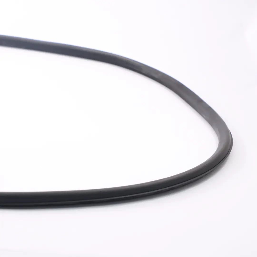 Joint de porte avant gauche Joint de porte pour Mercedes SLK R171 à propos du numéro de pièce A1717200354 Mercedes SLK R171 Joint de porte avant gauche Joint de porte - SKU A1717200354 - Numéro de pièce A1717200354