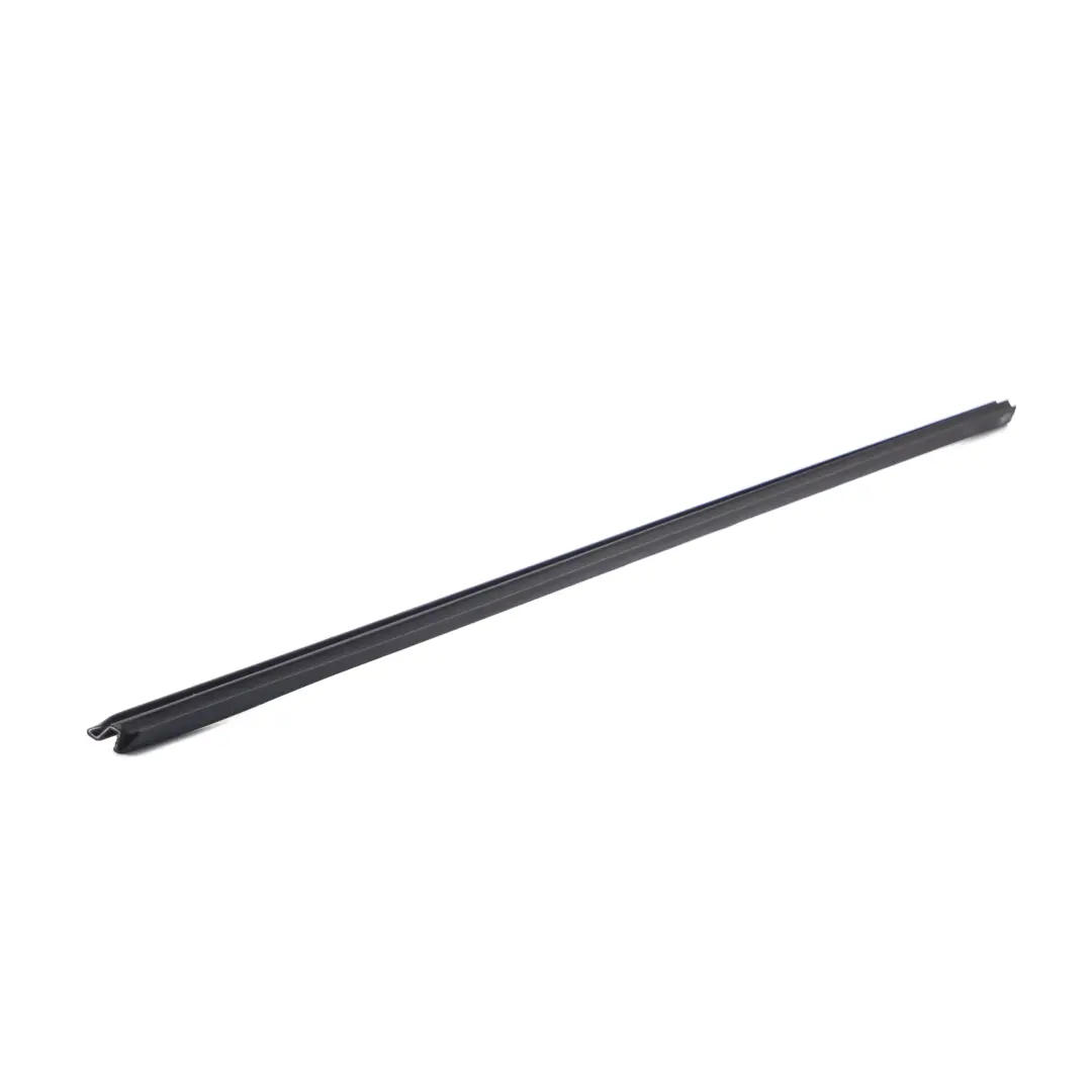 Mercedes SLK R171 Fenêtre de porte avant gauche Joint de cadre - SKU A1717250165 - Numéro de pièce A1717250165