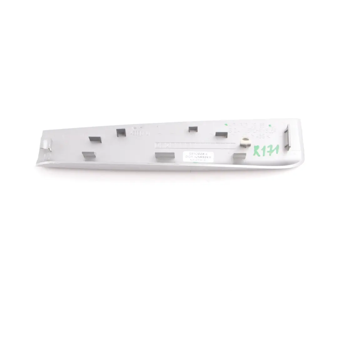 Mercedes SLK R171 Bandeau Carte Garniture d'Accoudoir Avant Gauche - SKU A1717270588 - Numéro de pièce A1717270588