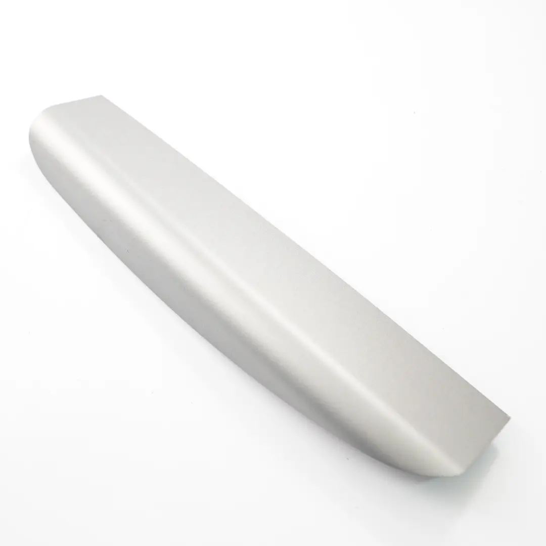 Embellecedor Puerta Delantera Derecha Tapa Plata para Mercedes SLK R171 con número de pieza A1717270688 Mercedes SLK R171 Embellecedor Puerta Delantera Derecha Tapa Plata - SKU A1717270688 - Número de pieza A1717270688