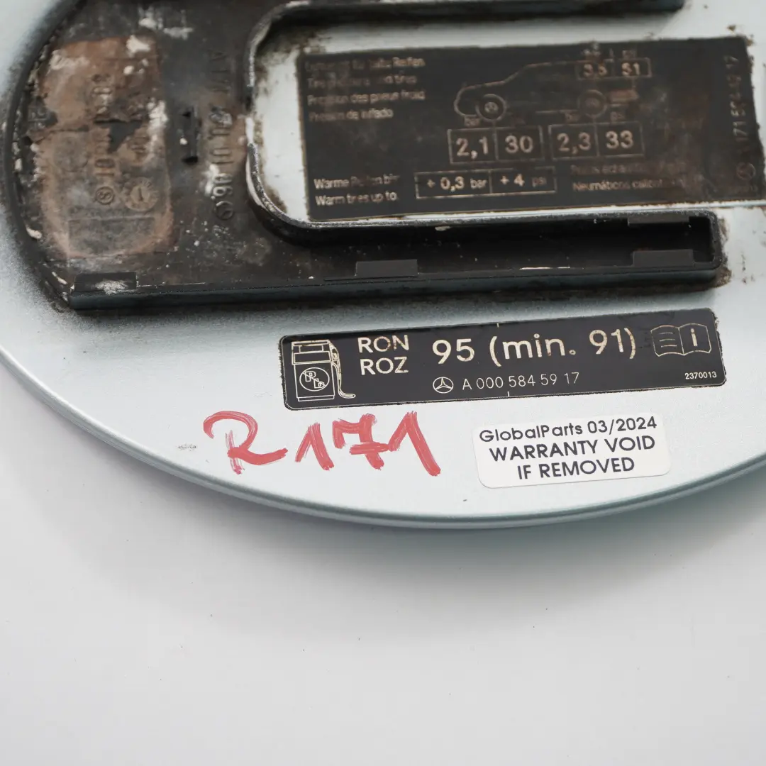 Mercedes SLK R171 tapa del depósito de combustible Flap Tapa Tellurium Plata 762 - SKU A1717500106-TES - Número de pieza A1717500106