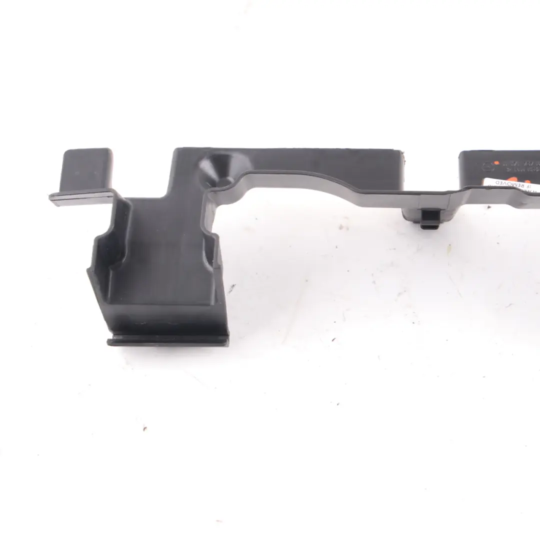 Couvercle de poignée de coffre hayon support pour Mercedes SLK R171 à propos du numéro de pièce A1717570008 Mercedes SLK R171 Couvercle de poignée de coffre hayon support - SKU A1717570008 - Numéro de pièce A1717570008