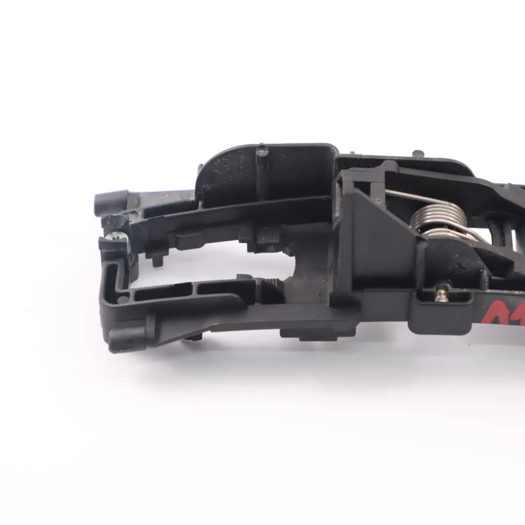 Mercedes SLK R171 Poignée de porte avant gauche Support extérieur - SKU A1717600134 - Numéro de pièce A1717600134