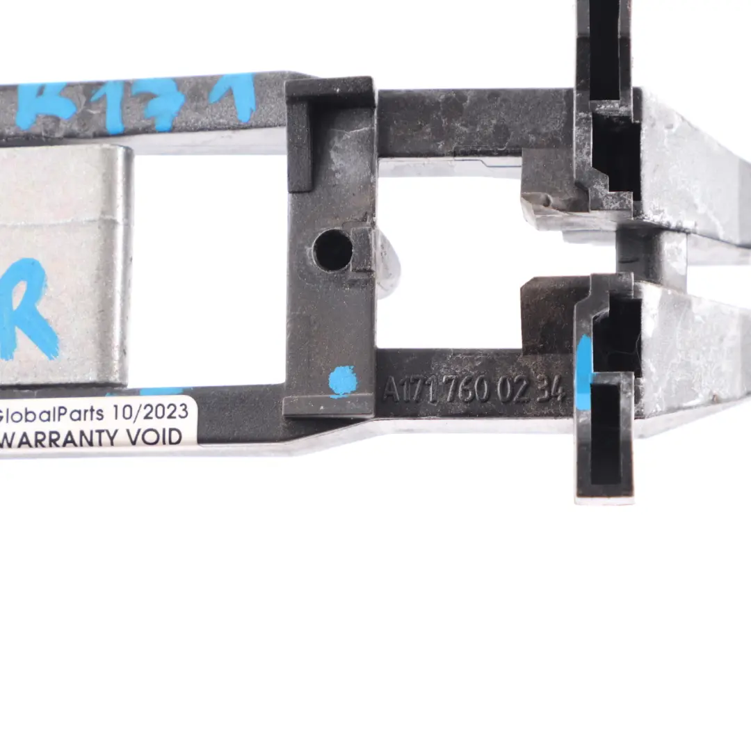 Puerta Manija Base Delantera Derecha Exterior Soporte para Mercedes SLK R171 con número de pieza A1717600234 Mercedes SLK R171 Puerta Manija Base Delantera Derecha Exterior Soporte - SKU A1717600234 - Número de pieza A1717600234
