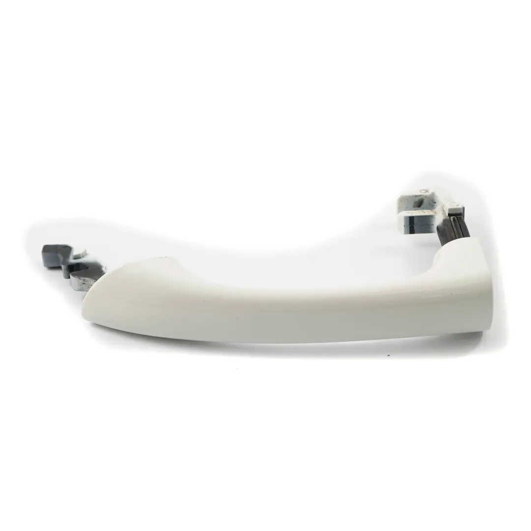 Maniglia Porta Anteriore Sinistra Esterna Bianco Calcite - 650 per Mercedes SLK R171 con numero di parte A1717600370 Mercedes SLK R171 Maniglia Porta Anteriore Sinistra Esterna Bianco Calcite - 650 - SKU A1717600370-CW - Numero di parte A1717600370