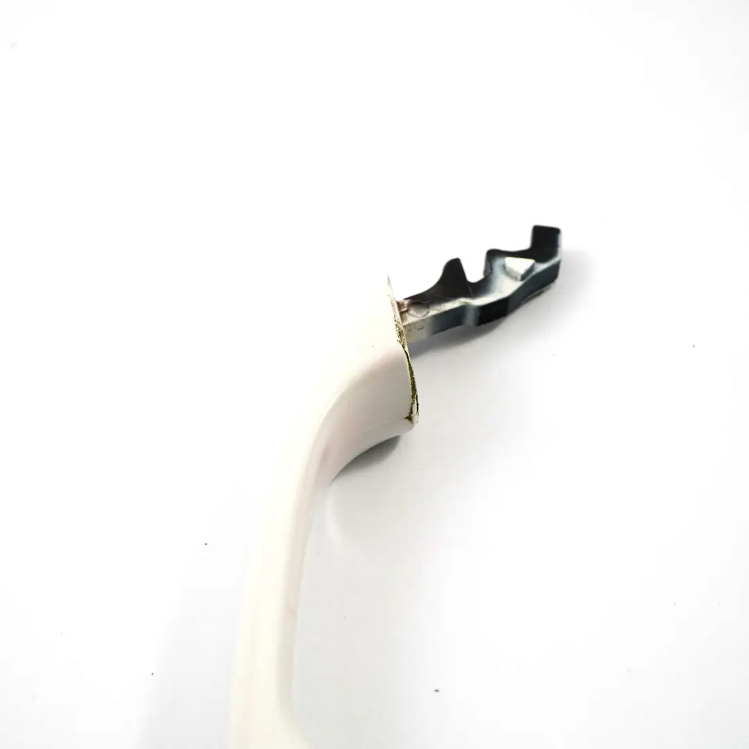 Maniglia Porta Anteriore Sinistra Esterna Bianco Calcite - 650 per Mercedes SLK R171 con numero di parte A1717600370 Mercedes SLK R171 Maniglia Porta Anteriore Sinistra Esterna Bianco Calcite - 650 - SKU A1717600370-CW - Numero di parte A1717600370