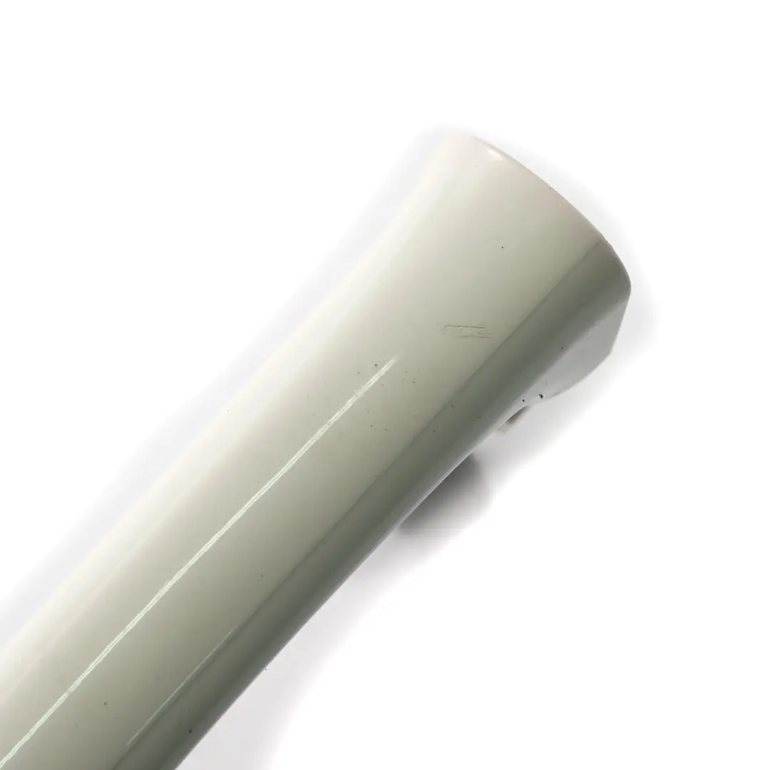 Maniglia porta anteriore destra Bianco Calcite - 650 per Mercedes SLK R171 con numero di parte A1717600470 Mercedes SLK R171 Maniglia porta anteriore destra Bianco Calcite - 650 - SKU A1717600470-CW - Numero di parte A1717600470