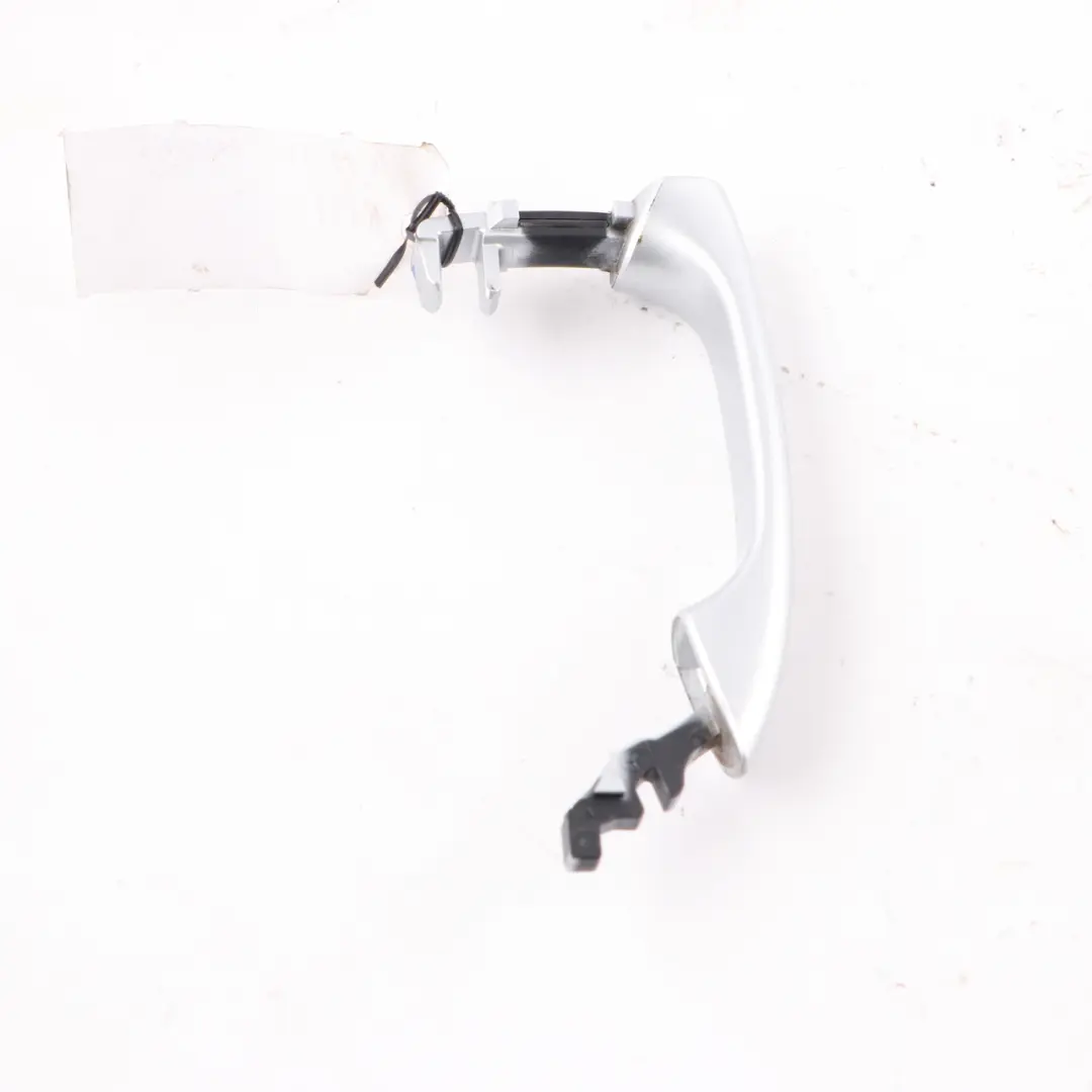 Asidero Puerta Delantera Derecha Iridium Silver Metallic - 775 para Mercedes SLK R171 con número de pieza A1717600470 Mercedes SLK R171 Asidero Puerta Delantera Derecha Iridium Silver Metallic - 775 - SKU A1717600470-IRS - Número de pieza A1717600470