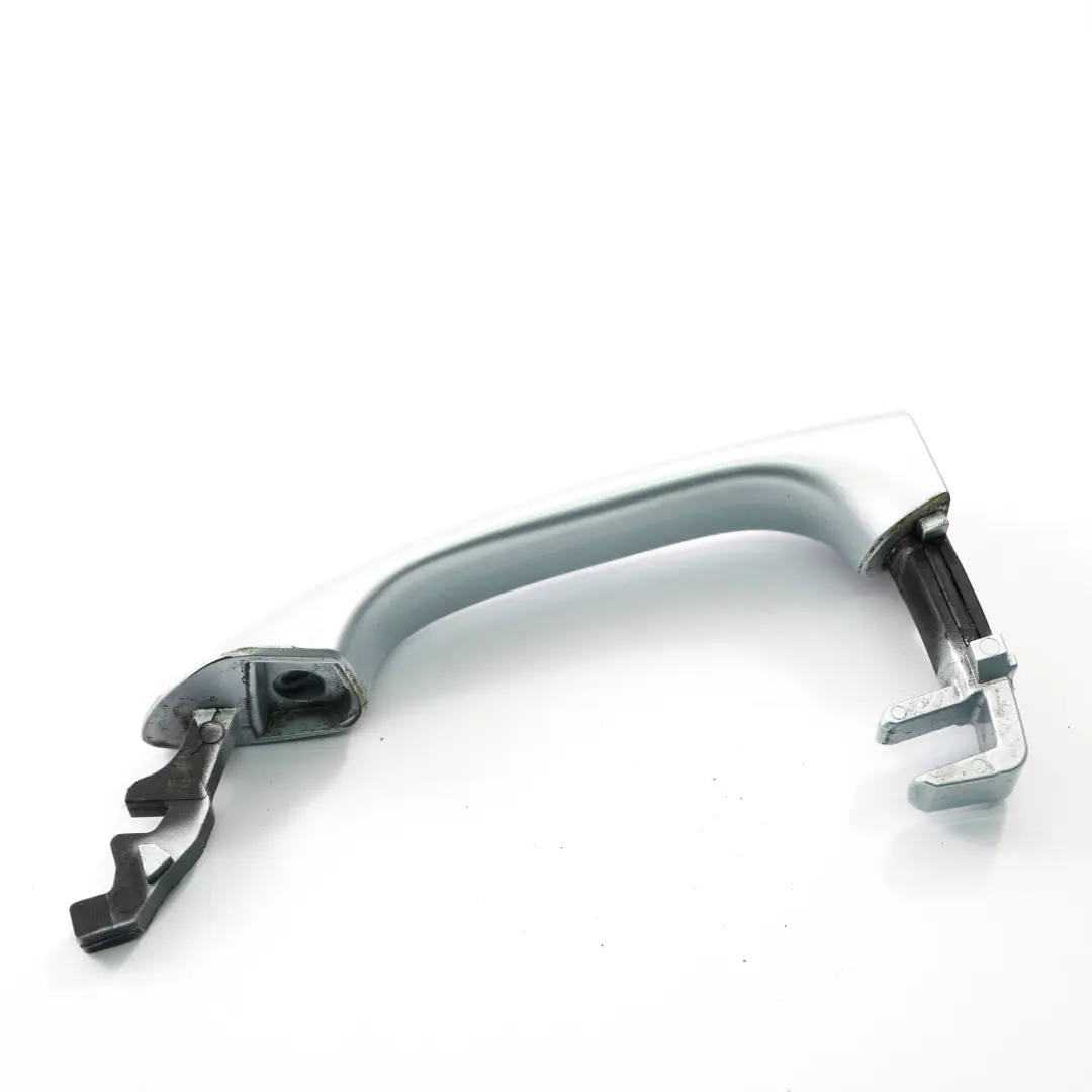 Poignée de porte avant droite Tellurium Argent 762 pour Mercedes SLK R171 à propos du numéro de pièce A1717600470 Mercedes SLK R171 Poignée de porte avant droite Tellurium Argent 762 - SKU A1717600470-TES - Numéro de pièce A1717600470