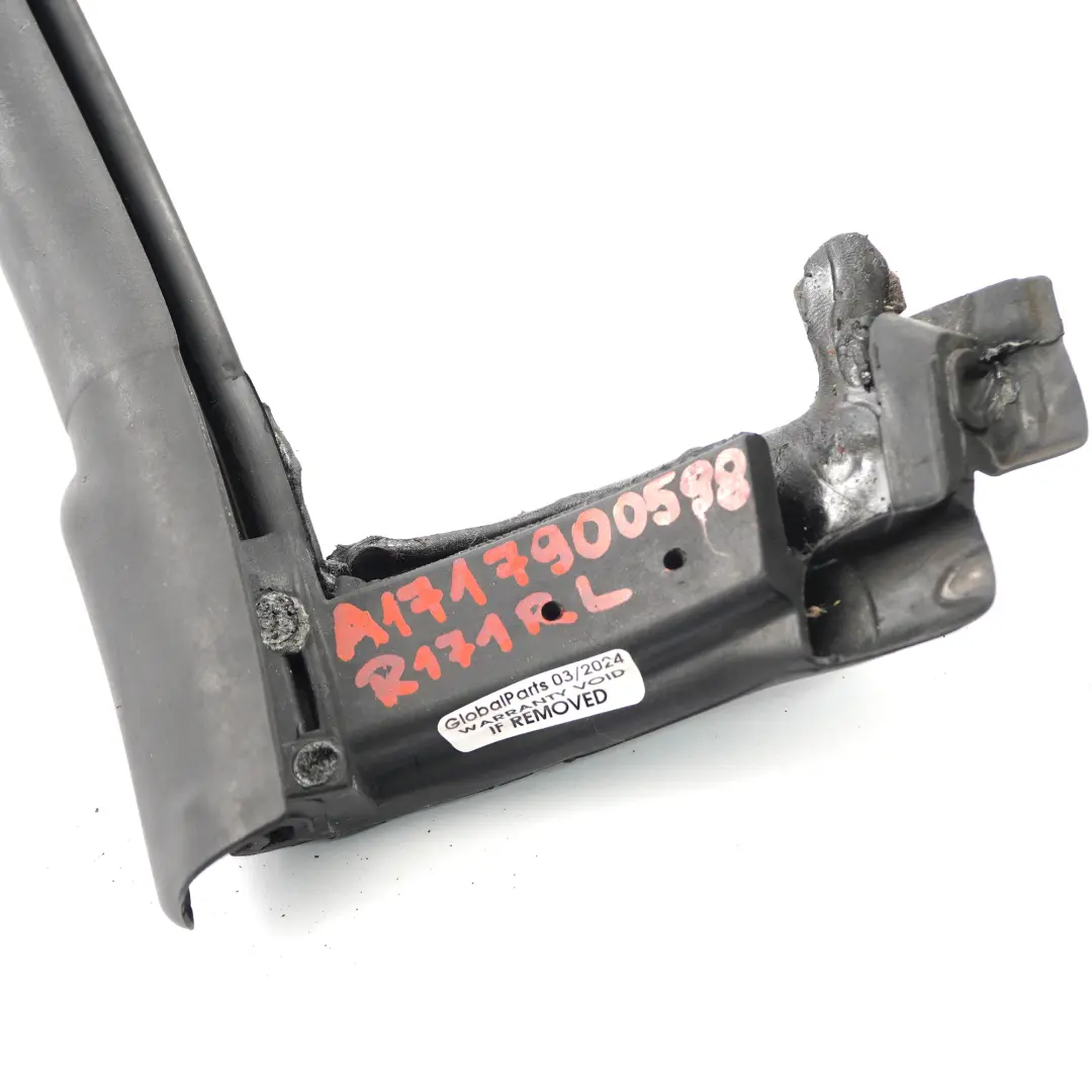 Mercedes-Benz SLK R171 Uszczelka Dachu Cabrio Lewy Tył do o numerze A1717900598 Mercedes-Benz SLK R171 Uszczelka Dachu Cabrio Lewy Tył - SKU A1717900598 - Numer Części A1717900598