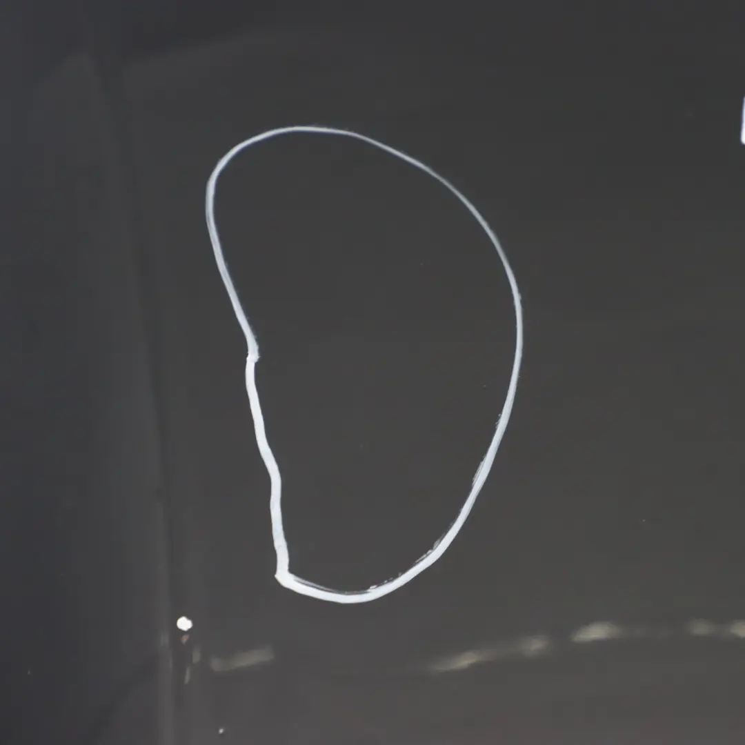 Osłona Dachu Składanego Przednia Obsidian Black - 197 do Mercedes SLK R171 o numerze A1717900640 Mercedes SLK R171 Osłona Dachu Składanego Przednia Obsidian Black - 197 - SKU A1717900640-OB1 - Numer Części A1717900640