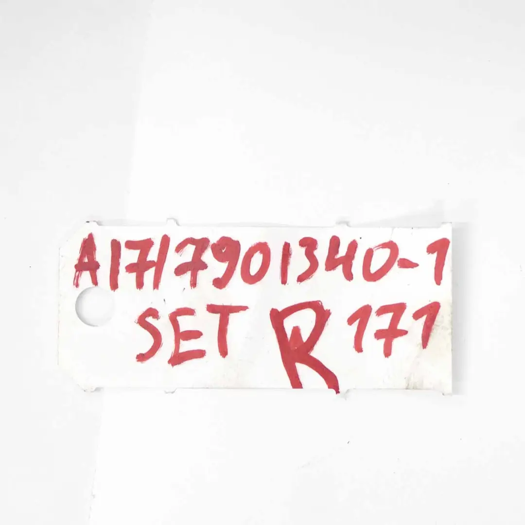 Cadre de toit pliant Charnière Verrouillage Gauche Droite Set pour Mercedes SLK R171 à propos du numéro de pièce A1717901340 Mercedes SLK R171 Cadre de toit pliant Charnière Verrouillage Gauche Droite Set - SKU A1717901340-1 - Numéro de pièce A1717901340