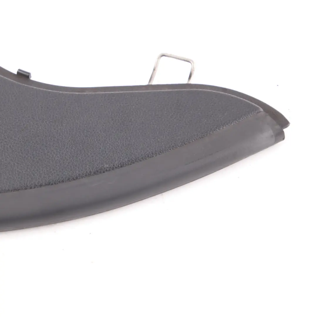 Tapa de la bisagra del techo duro Panel Flap Izquierda 112009702 para Mercedes R171 con número de pieza A1717901935 Mercedes R171 Tapa de la bisagra del techo duro Panel Flap Izquierda 112009702 - SKU A1717901935 - Número de pieza A1717901935