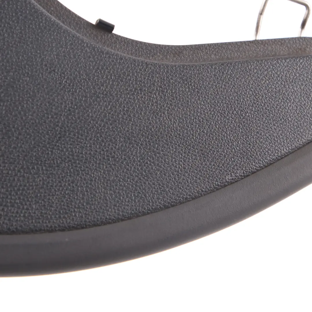 Scharnier Abdeckung Panel Klappe links 112009702 für Mercedes R171 Hardtop mit Teilenummer A1717901935 Mercedes R171 Hardtop Scharnier Abdeckung Panel Klappe links 112009702 - SKU A1717901935 - Teilenummer A1717901935