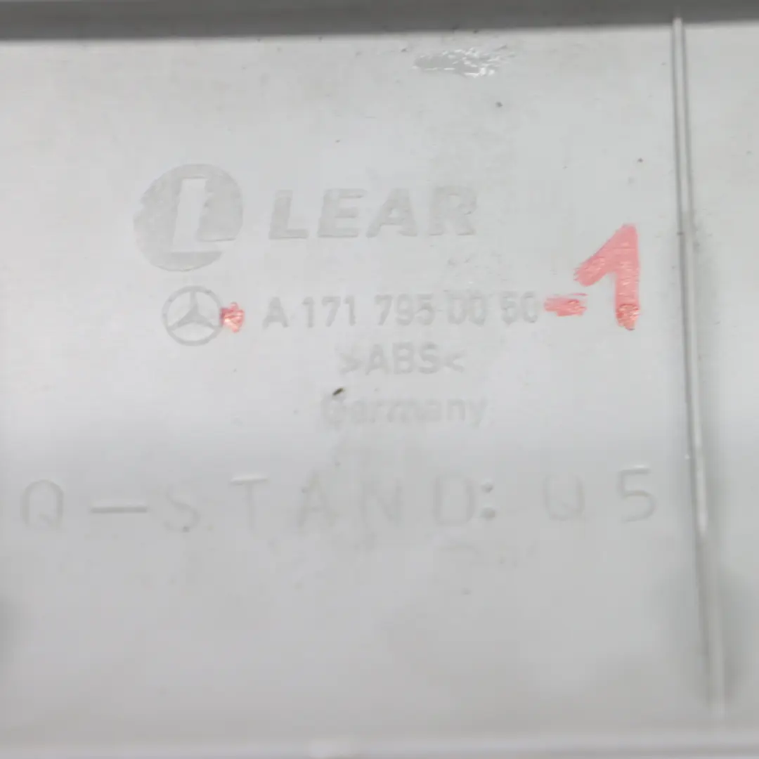 Dachverkleidung Dachhimmel Fensterrahmen hinten für Mercedes R171 mit Teilenummer A1717950050 Mercedes R171 Dachverkleidung Dachhimmel Fensterrahmen hinten - SKU A1717950050-1 - Teilenummer A1717950050